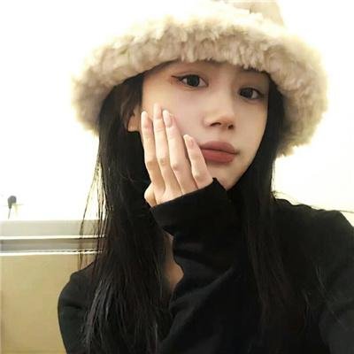 纯真小镇的夫人